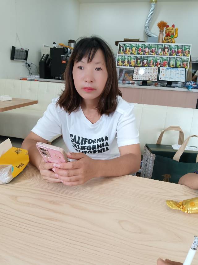 走失者照片 帮帮孩子找妈妈，孩子心里阴影厉害，头发都
