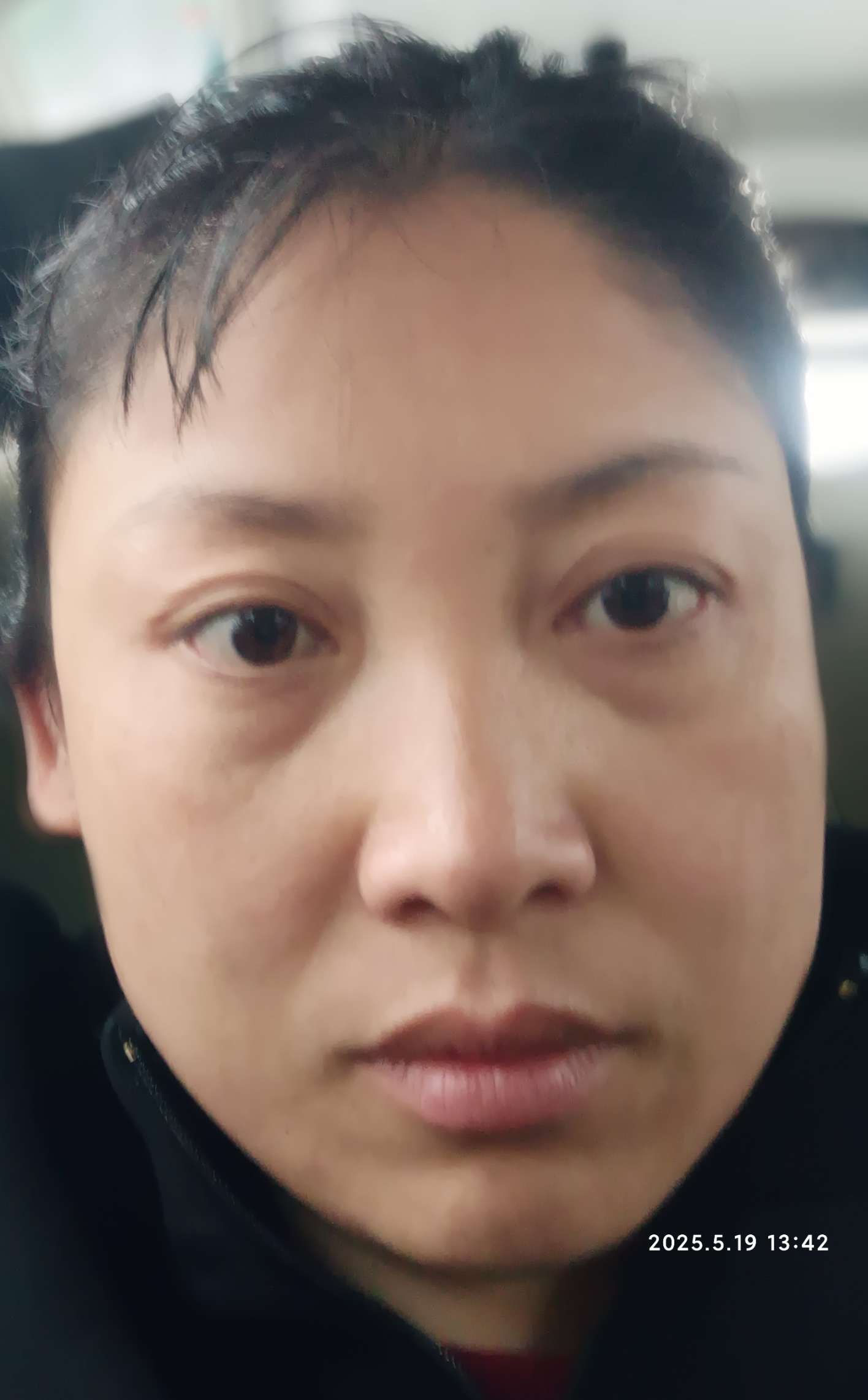走失者照片 父母去世，仅有一个妹妹，麻烦大家帮...