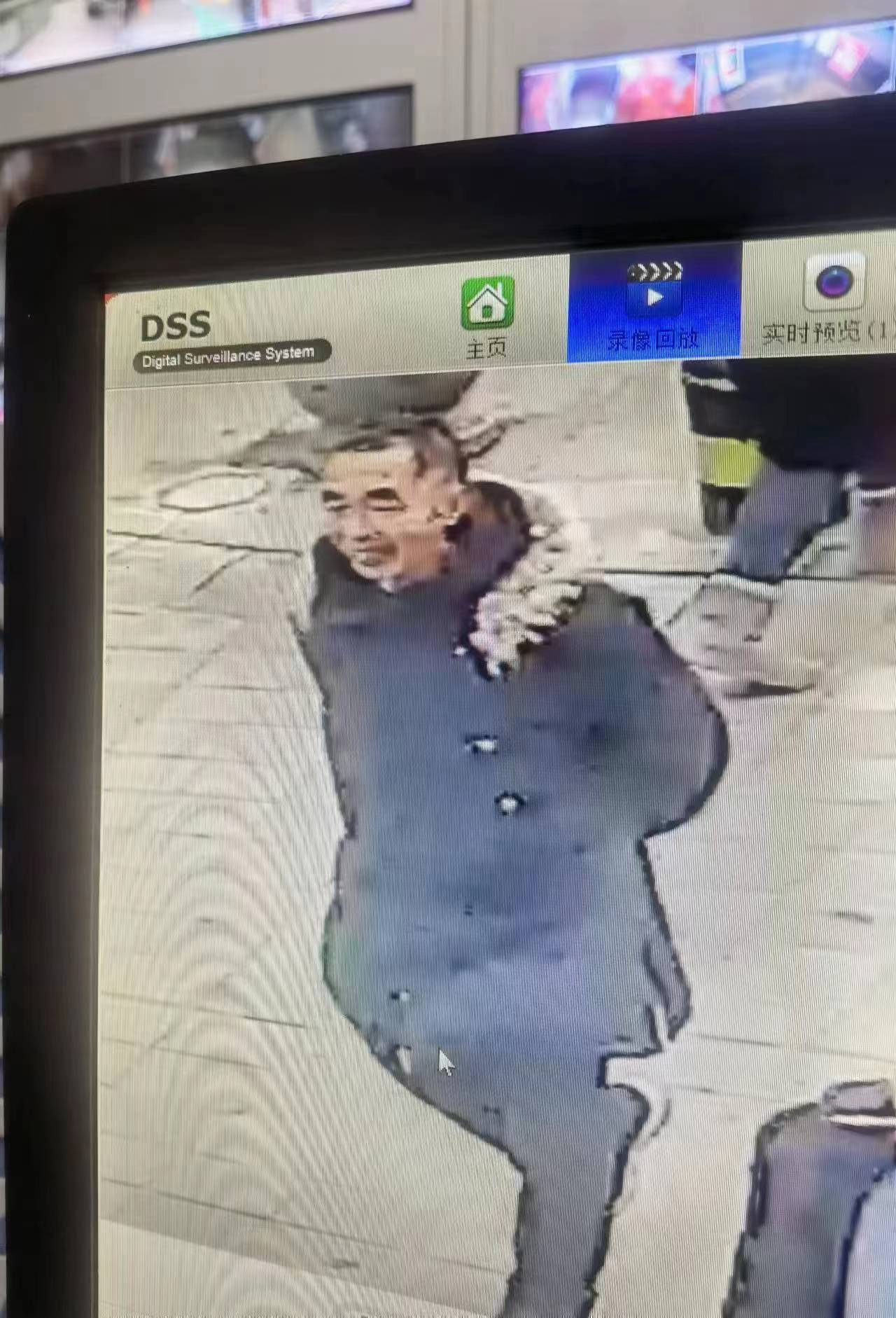 走失者照片 请大家帮我多多留意一下 谢谢大家了