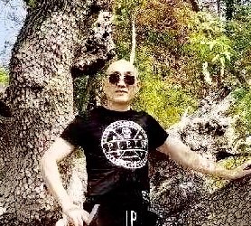 走失者照片 老朋友失去了联系，有珍贵的东西，想...