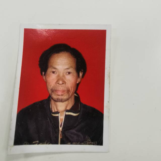 走失者照片 请帮帮我