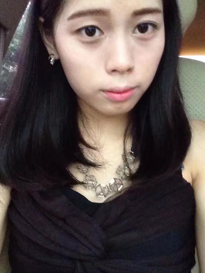 走失者照片 李依，父母幼子盼你早日回家团聚