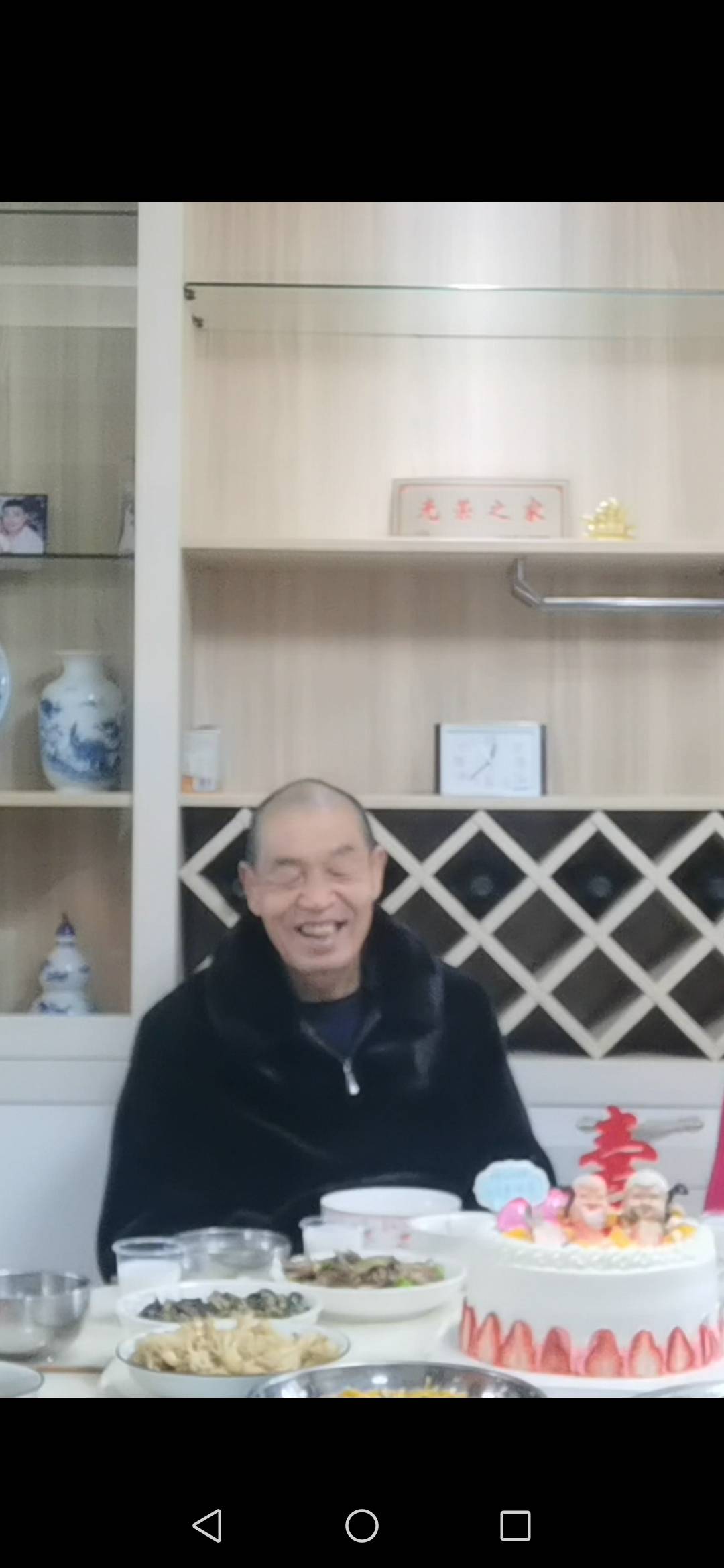 走失者照片 感谢社会上好心人帮忙留意一下照片上...