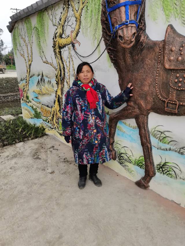 走失者照片 爸爸昨年11月份去逝，母亲受到心里...