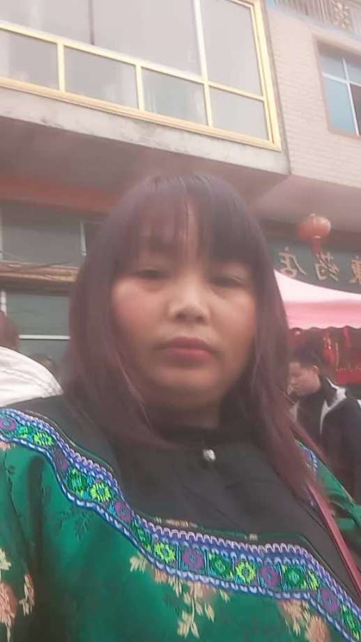走失者照片 希望好心的知情人劝她回家，挽救一个...