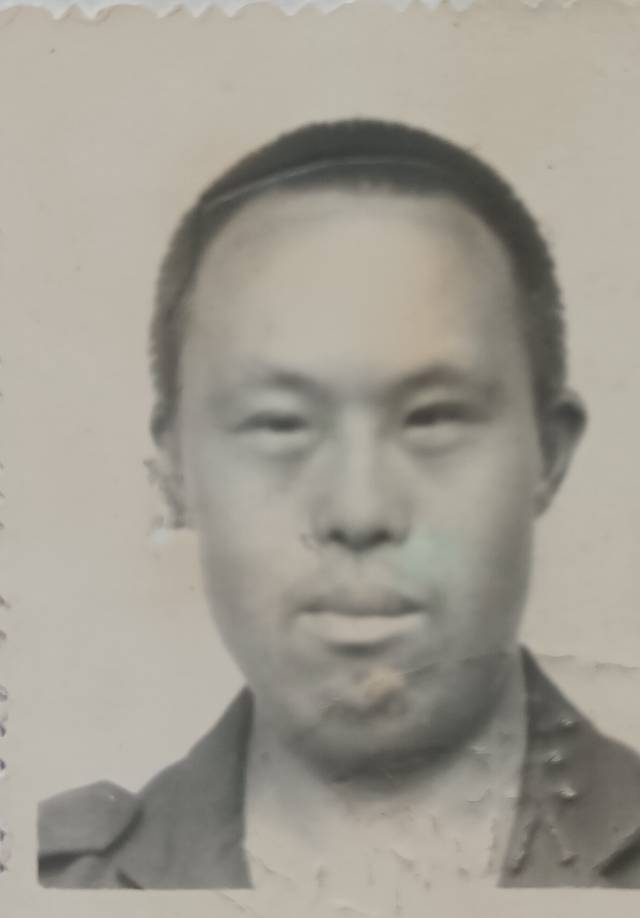 走失者照片 拜托大家帮忙寻找，提供有效线索者线...