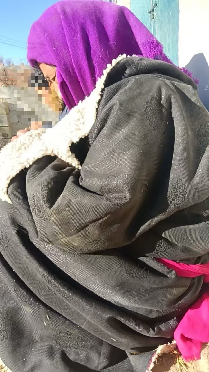 走失者照片 请大家多多转发