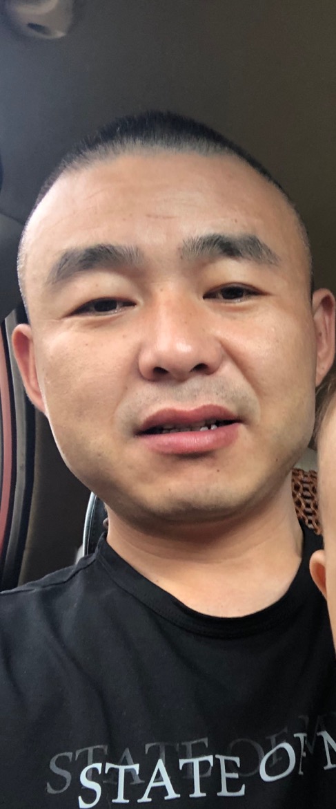 走失者照片 希望大家能帮帮我，大概1984年出...