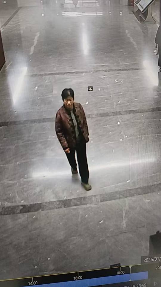 走失者照片 老人走失，请大家发发善心遇到了报个...