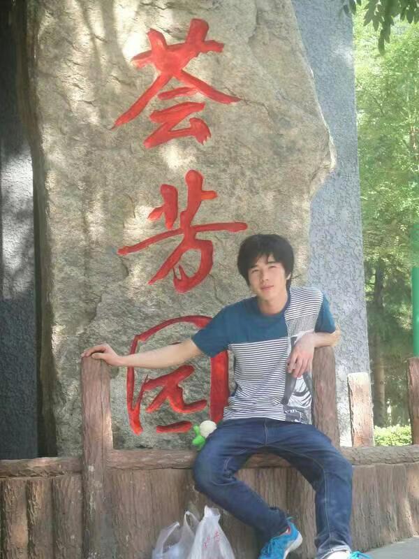 走失者照片 大家帮忙找找亲人