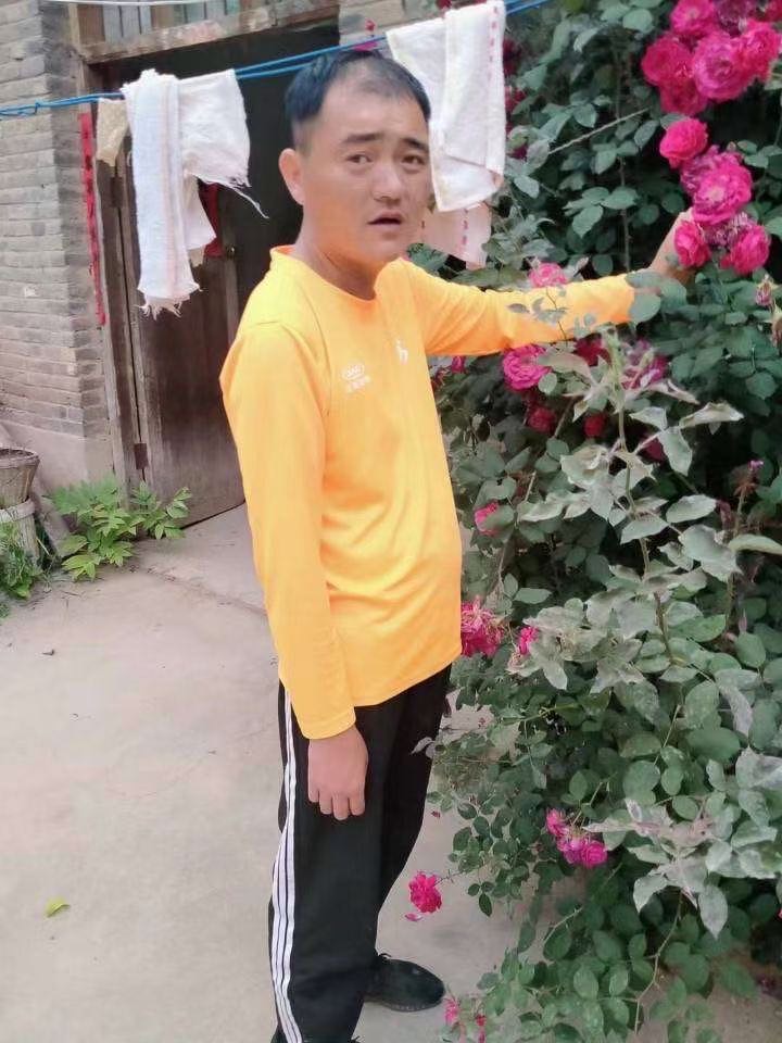 走失者照片 大家请转发，着急 图中人是亳州谯城...