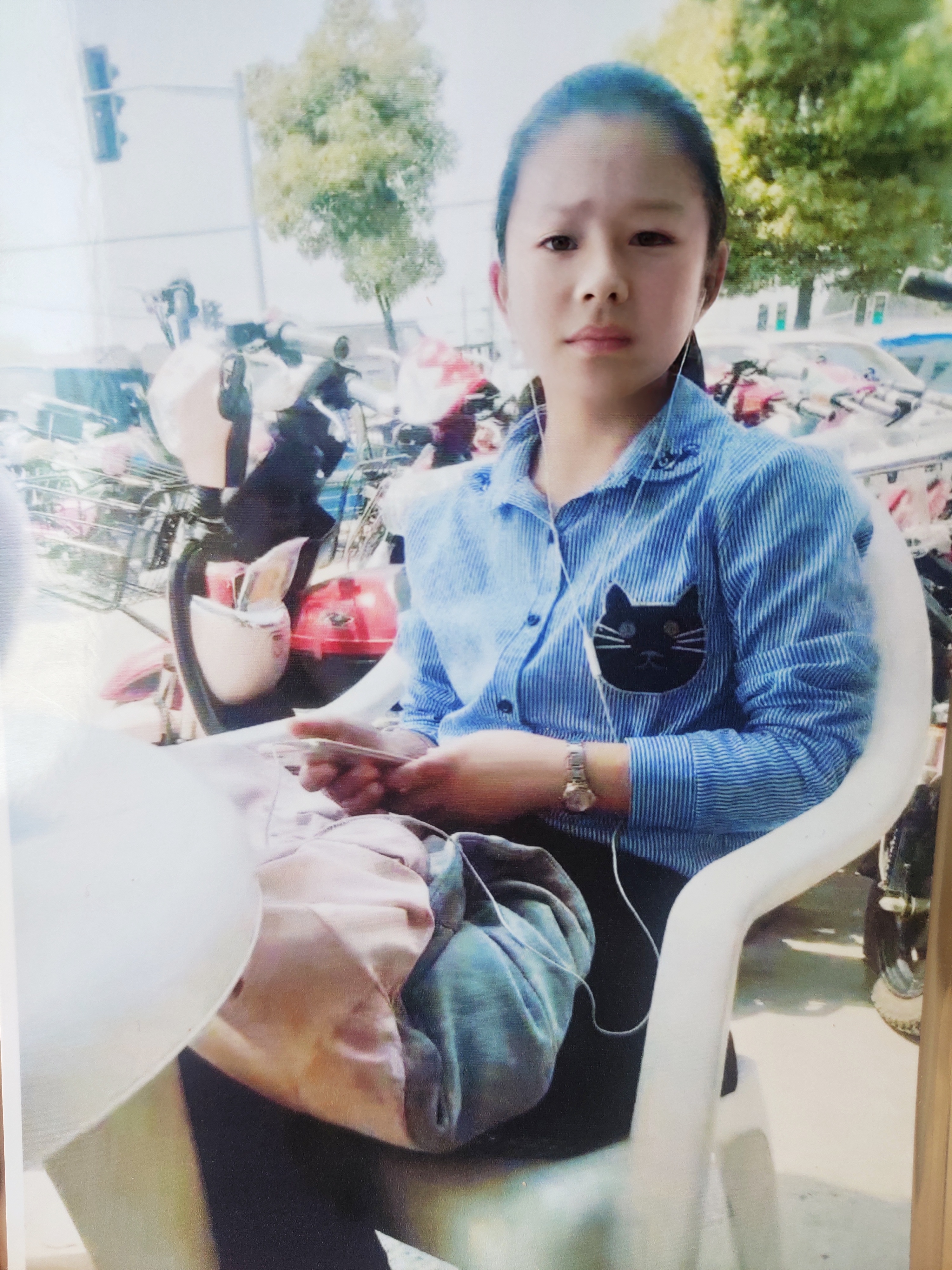 走失者照片 远房妹妹，她奶奶很想她