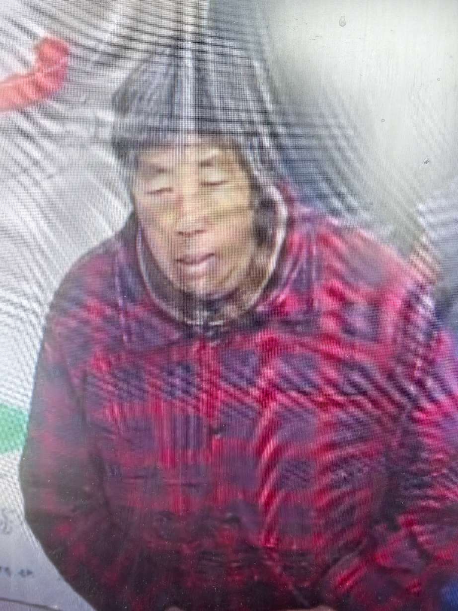 走失者照片 寻找认识她的人