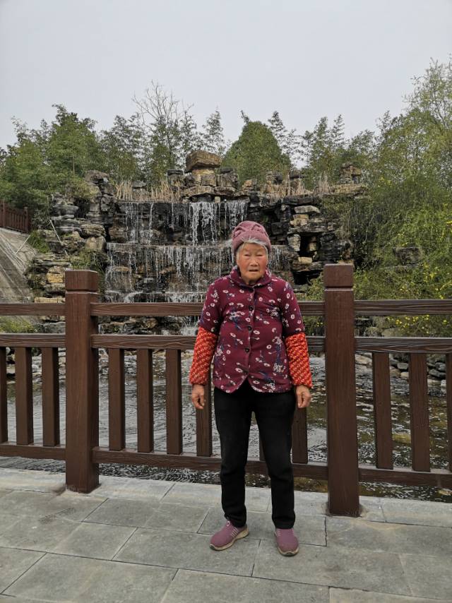 走失者照片 我的妈妈于2021年4月18月在汉...