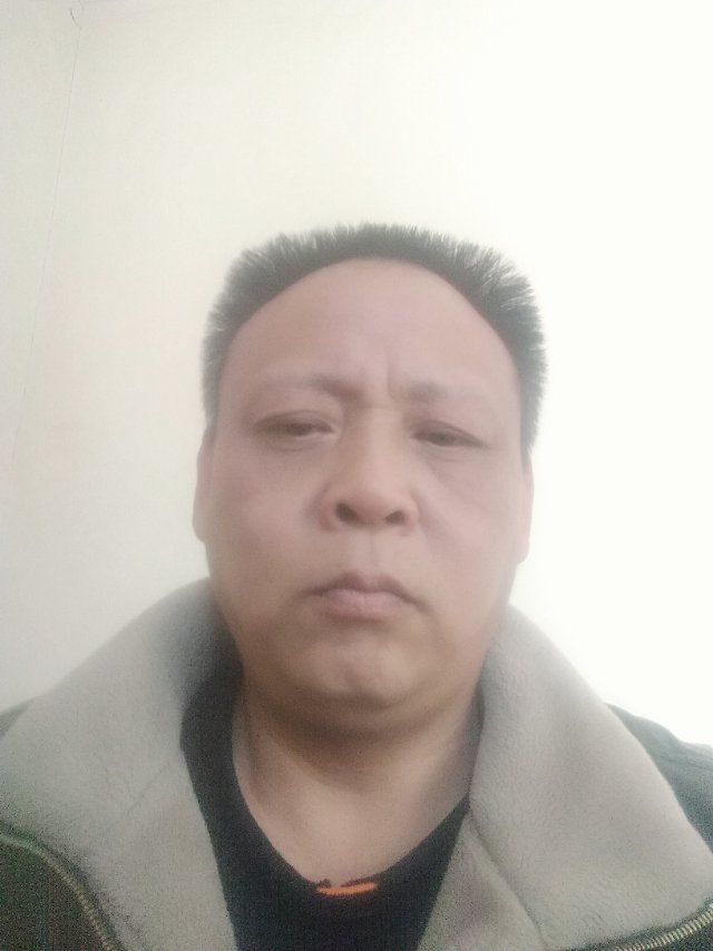 走失者照片 寻亲，寻找芜湖市父母和两个哥哥