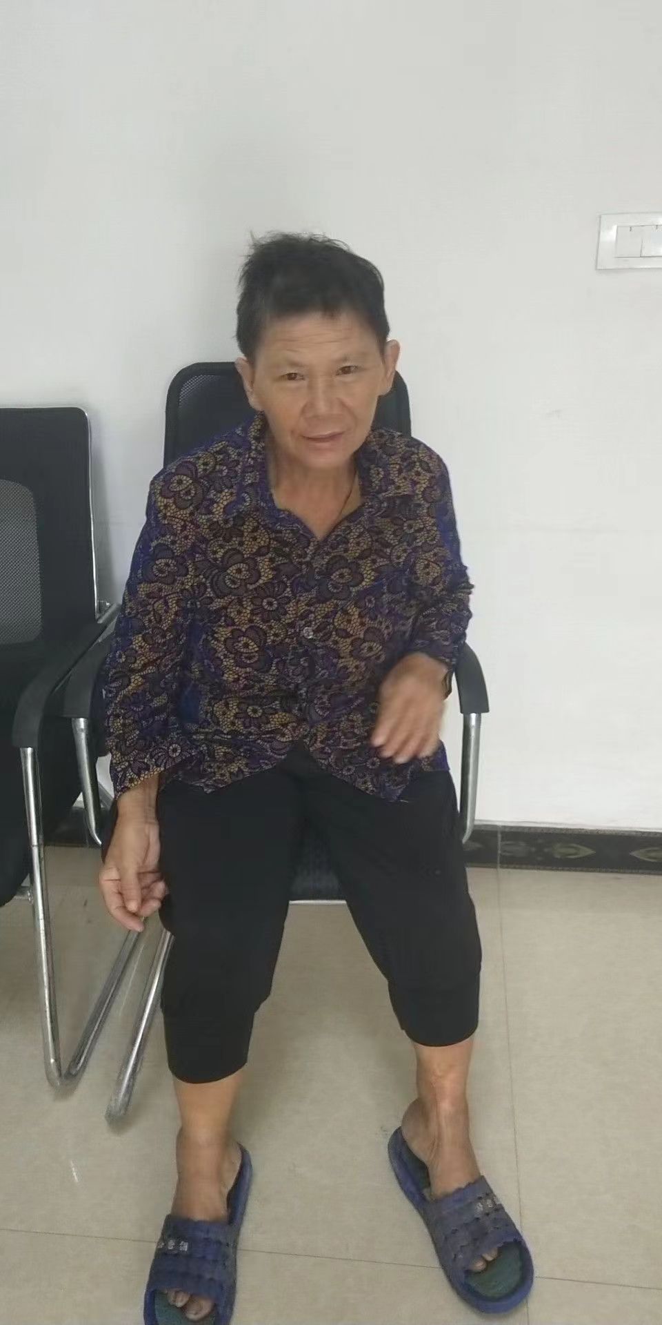 走失者照片 本人母亲走失，请知情者速提供线索?...