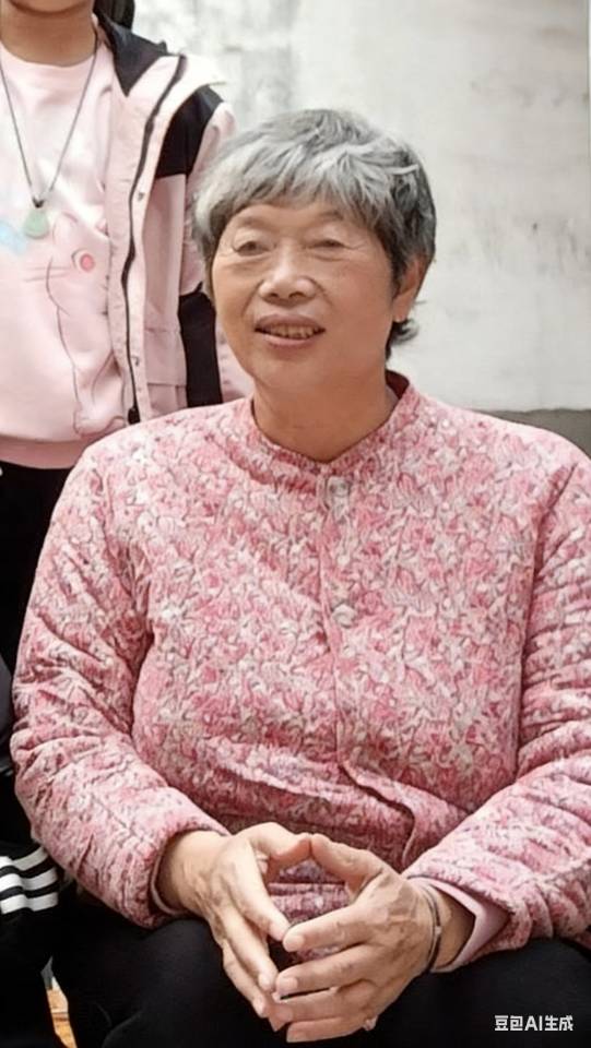 走失者照片 奖励10000元寻失踪母亲