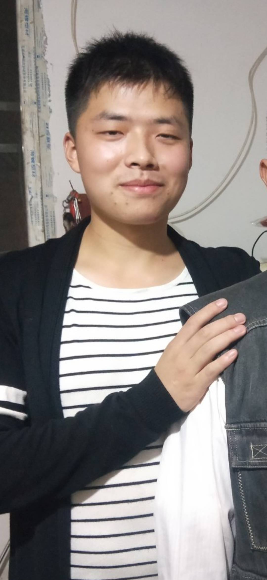 走失者照片 请大家帮忙找找我的家人