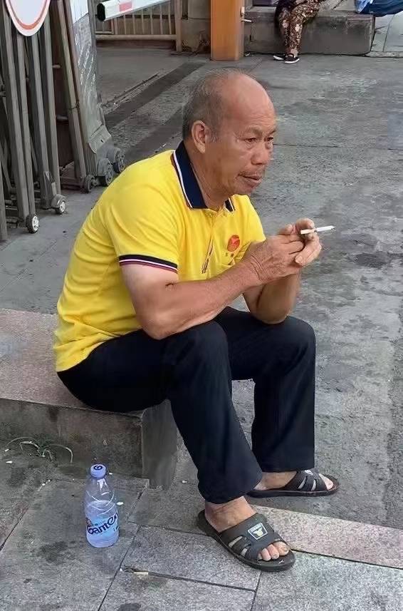 走失者照片 请大家帮帮忙，家人万分着急