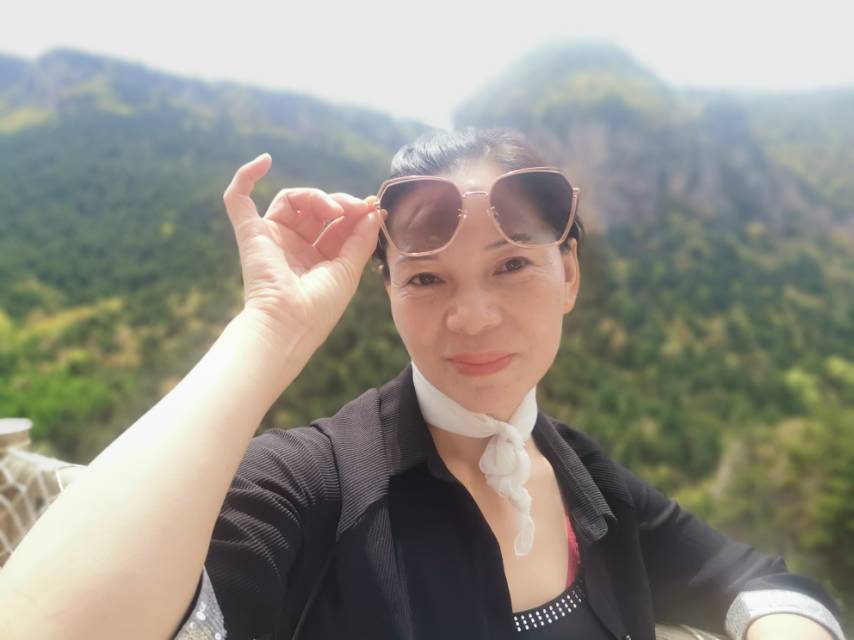走失者照片 为孩子寻找妈妈