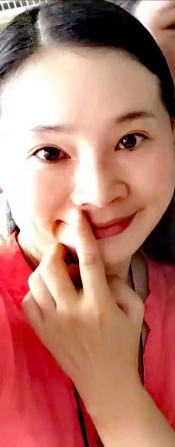 走失者照片 大家好这是我的女朋友 我现在联系不...