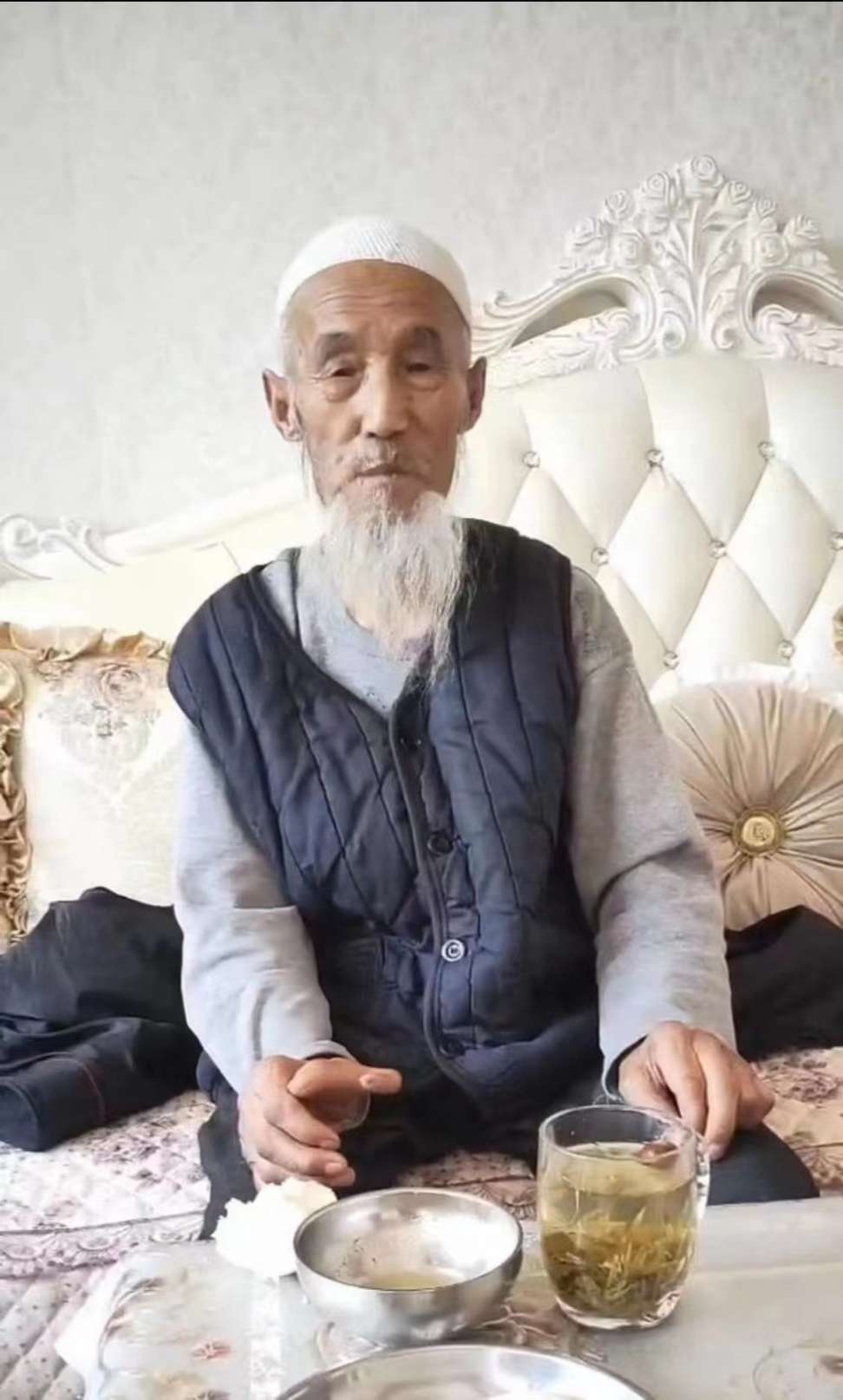 走失者照片 老人今年84岁有老年痴呆看到的人联...