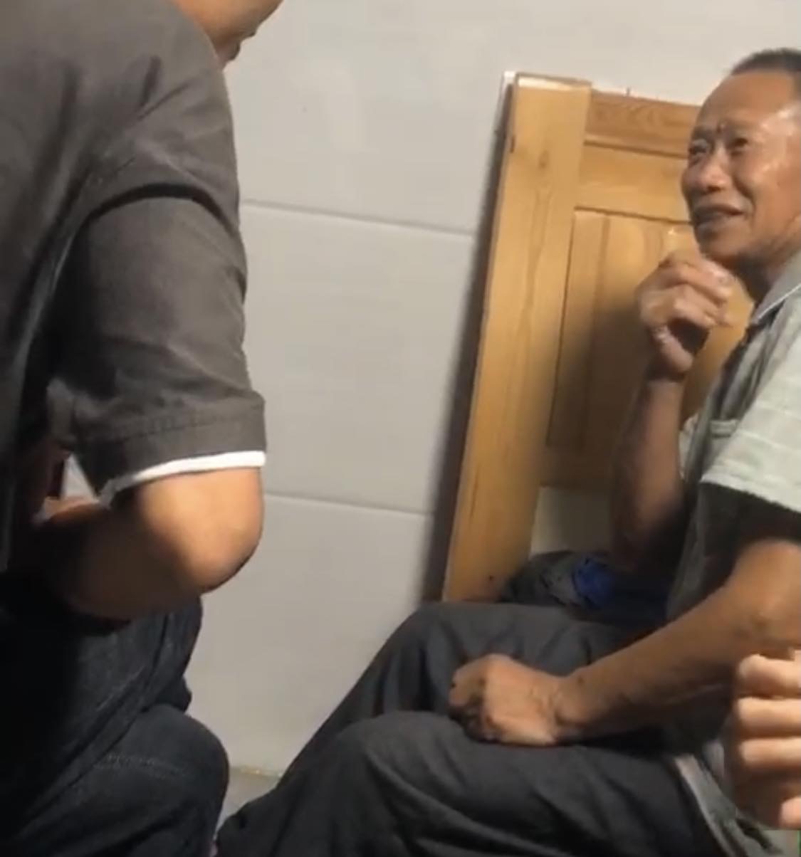 走失者照片 求帮我置顶并转发分享此寻找七十岁老...
