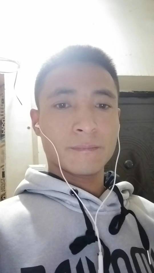 走失者照片 请大家帮忙寻找一下！家里俩孩和老人...