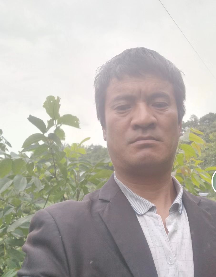 走失者照片 患有轻微精神疾病的父亲不慎走失，现...