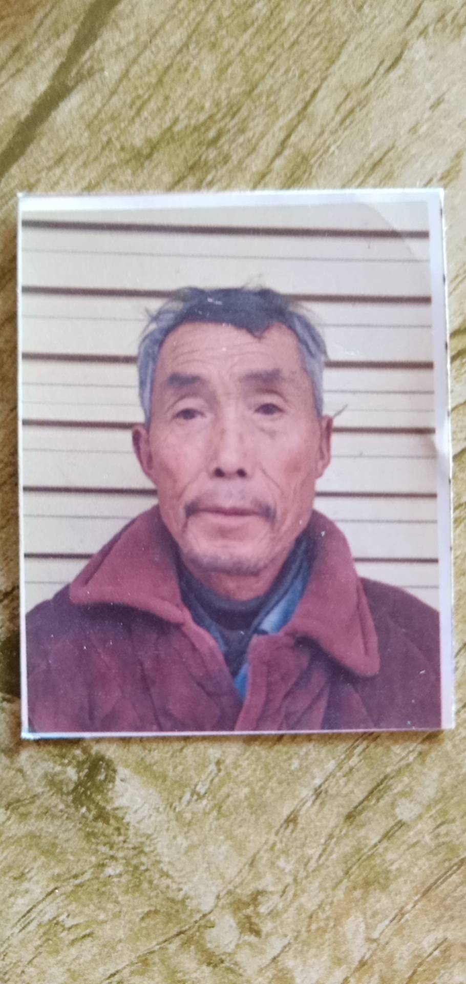 走失者照片 天气冷怕他冻死了，饿坏了，家人万分...