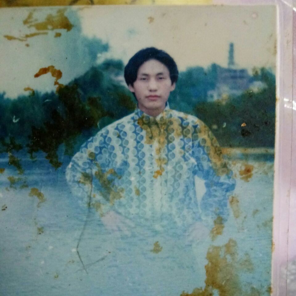 走失者照片 爷爷奶奶年纪已大，相见儿子。