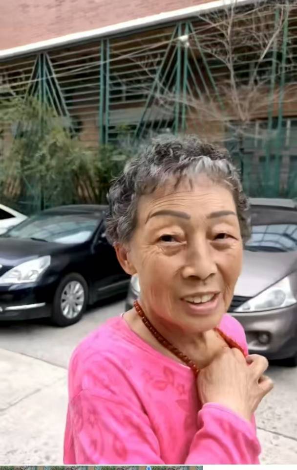 走失者照片 麻烦大家伸出有爱的手帮忙找找我的妈...