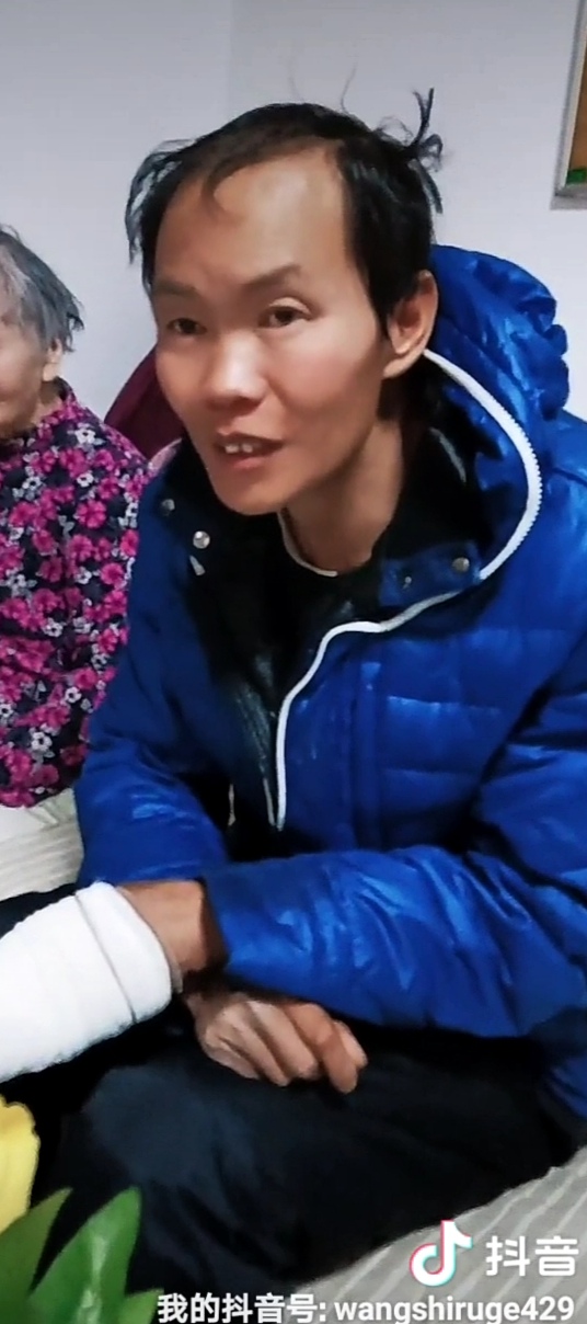走失者照片 请大家帮忙寻找，非常感谢！！
