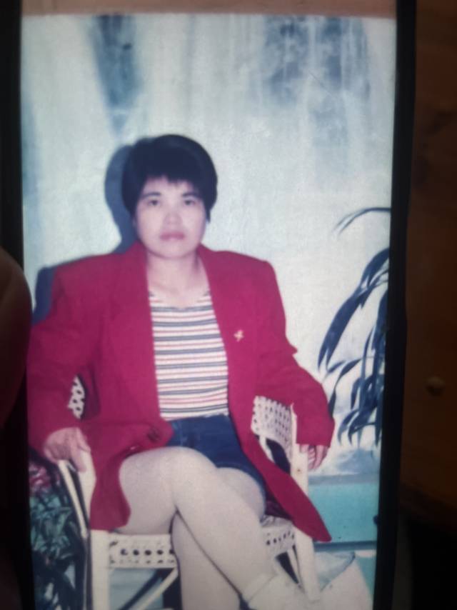 走失者照片 她的妈妈老了86岁，想见走失的女儿...