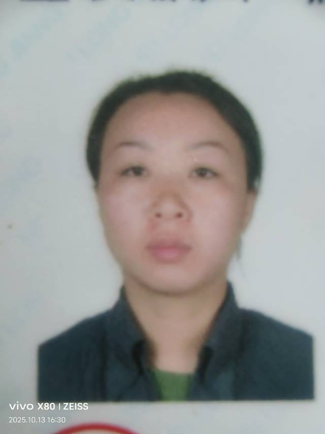 走失者照片 跪求，大家帮我找妹妹。失踪日期20...