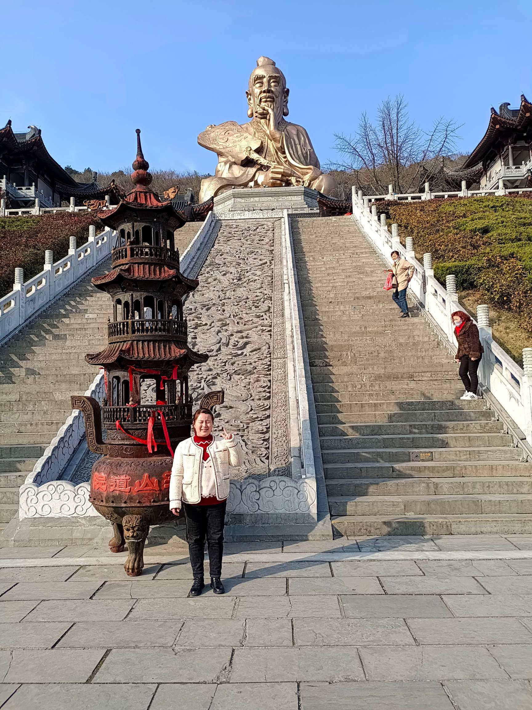 走失者照片 吴月 女 年龄32 患有抑郁症 身...