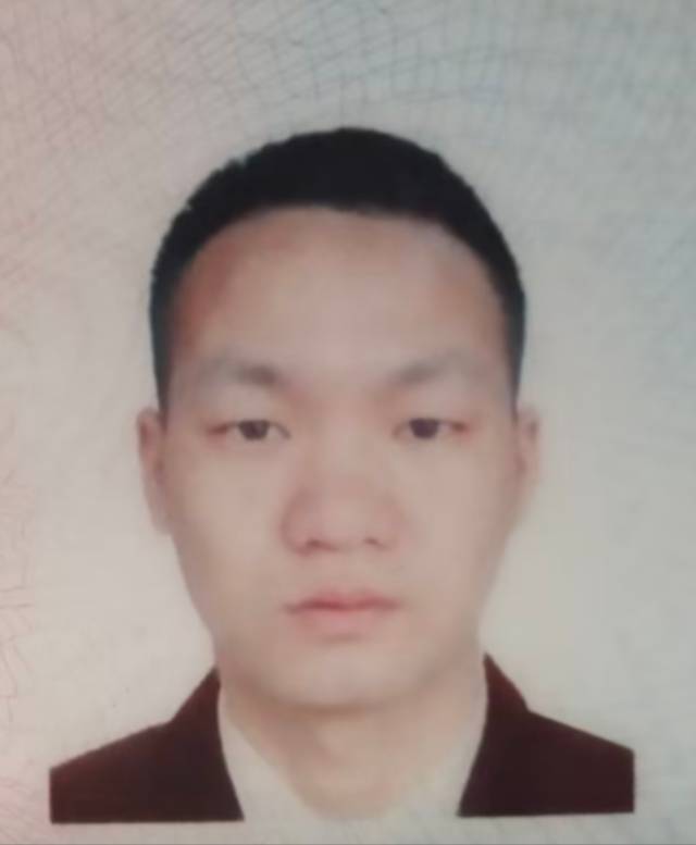 走失者照片 家上有老，下有2岁娃。若看到的朋友...