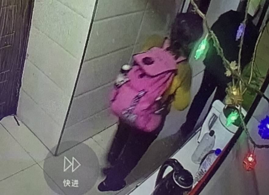 走失者照片 看到此人请与我联系 必有重谢  谢...