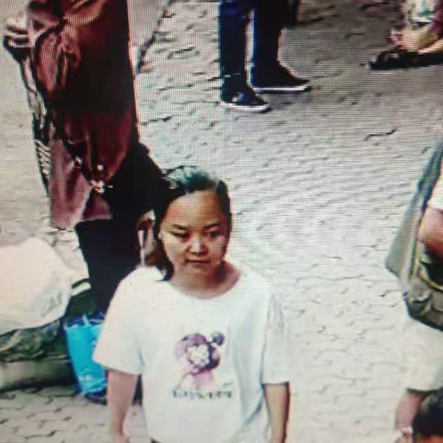 走失者照片 请大家帮帮忙寻找走失的亲人