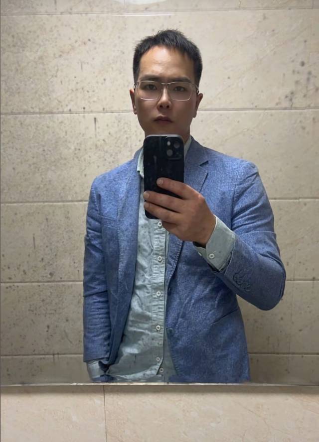 走失者照片 紧急寻人 大家帮帮忙 谢谢