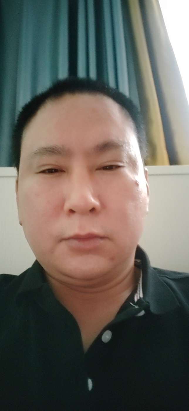 走失者照片 希望广大朋友们能够帮我寻找我的家人...