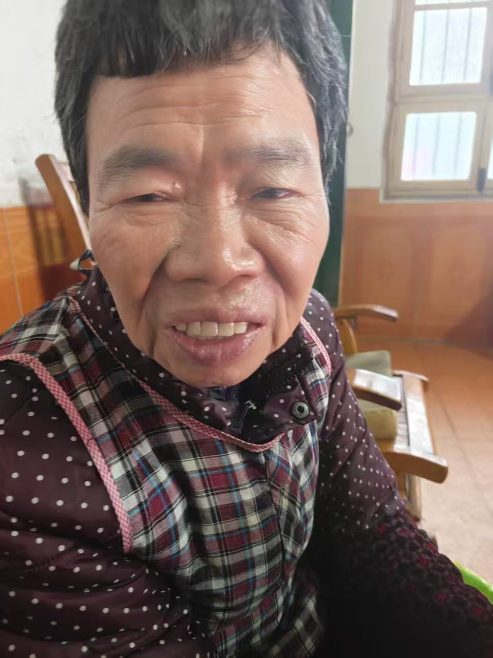 走失者照片 郭爱平