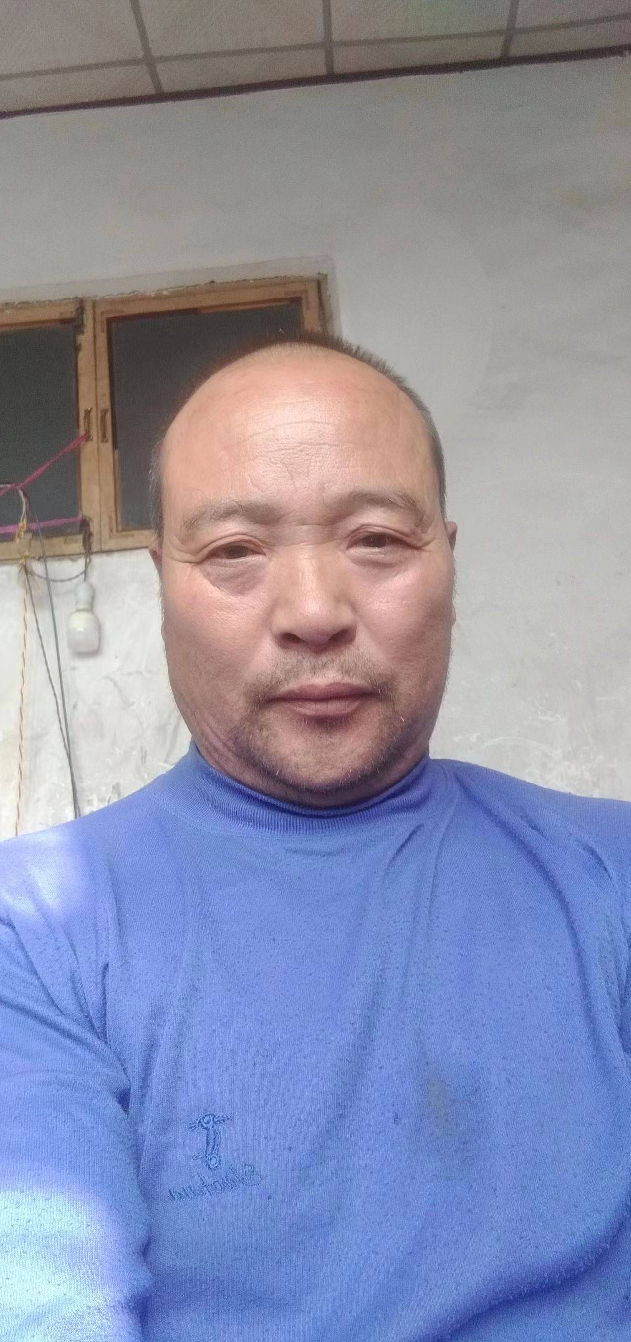 走失者照片 吵架。离家出走了。找不到了。人也联...