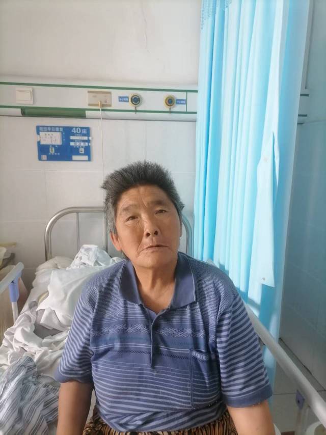 走失者照片 大家帮忙找找她的家人，谢谢！