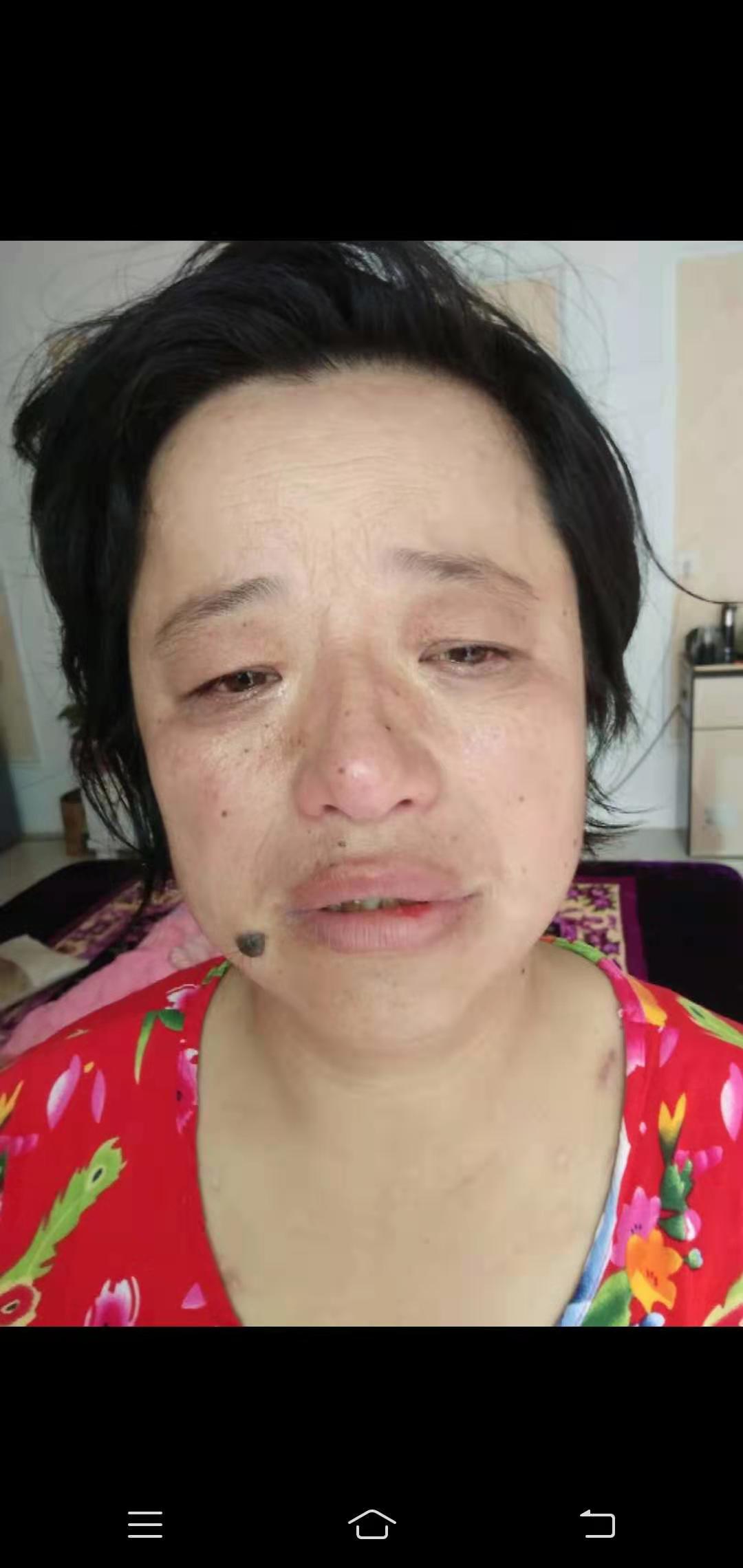 走失者照片 我很想我的妈妈，你快回来吧