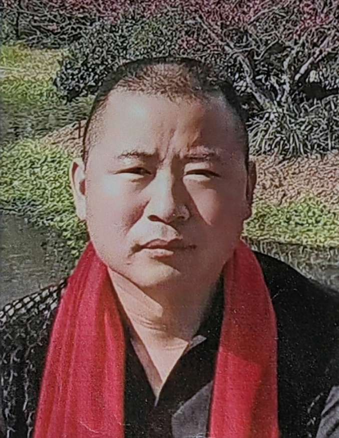 走失者照片 已报警 身高：175厘米 体重：1...