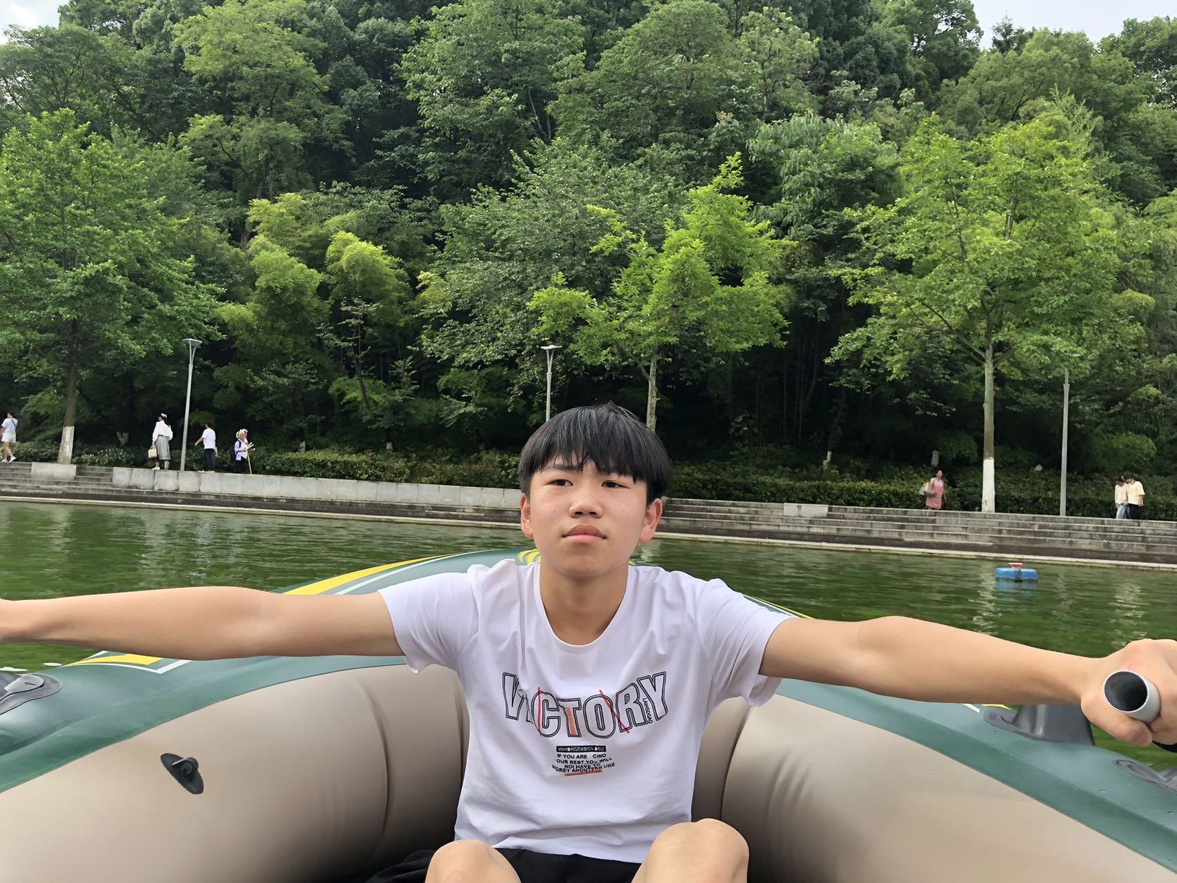走失者照片 请大家帮他充话费