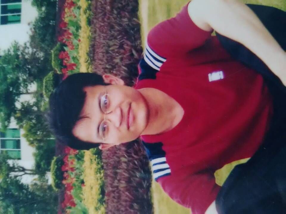 走失者照片 三个孩子希望早日找回父亲，一家人开...