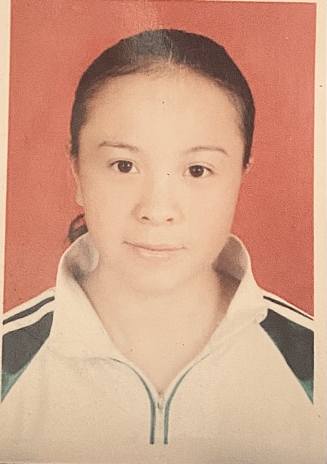 走失者照片 我现在18岁 我妈妈在我2岁时就走...