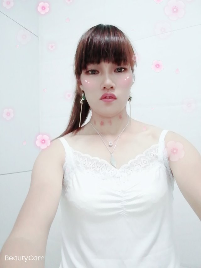 走失者照片 我老婆在富宁县城走失了希望要是有朋...